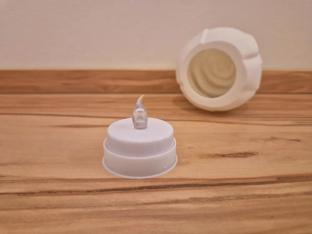 Gül Tasarımlı Pilli LED Mumluk – Dekoratif Işıklı Gül